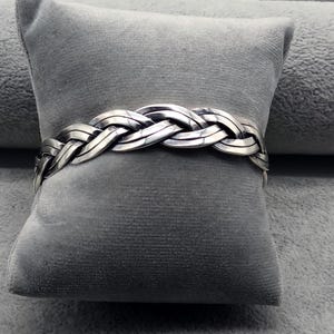 Adjustable Men Silver Cuff Bracelet , Heavy Men Bangle , Silver Embroidered Bracelet , Adjustable Bracelet , Mens Silver Handmade Bangle