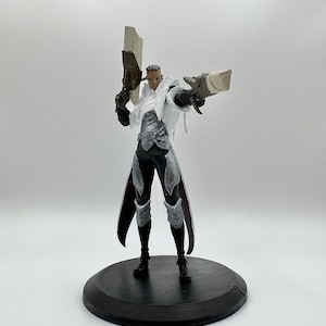 Lucian Figure | League of Legends |  League of Legends Figure | Video Game Figurines | Video Games | 3D Printed Figure | Resin Printing