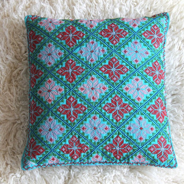 folk lounge -- vintage 70s geometric folkloric needlepoint pillow