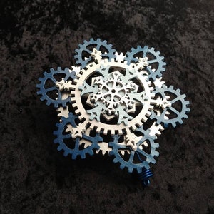 Steampunk Tree Topper Gears and Snowflakes 6.5-inch in Warm Metallics image 3