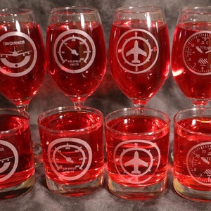 Pilot Flight Instruments Gauges Etched White wine, Pub or Rocks glasses Set Of 4