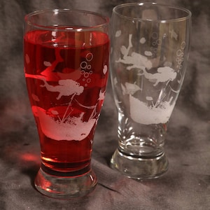 SCUBA diving Etched Pilsner, rocks or wine Glasses Set Of 2 or single glass