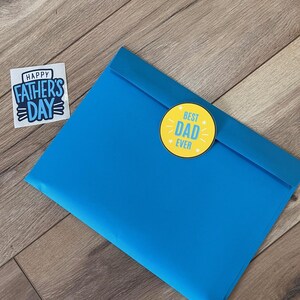 Das perfekte Tween / Teen / Erwachsene Geschenk für Papa, 20 füllen die leeren Fragen aus; Erinnerungsstück oder Andenken für Papa von Kindern; zwei Sticker und Umschlag