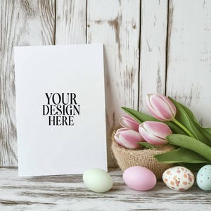 Mockup di biglietti d'invito pasquali 5x7 Mockup di biglietti di Pasqua Mockup di biglietti di Pasqua Invito Saluto Mock di biglietti di auguri pasquali JPG Download digitale