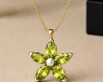 Personalized August Birthstone Peridot Necklace, Dainty Summer Jewelry, Custom Birthday Gift for Her