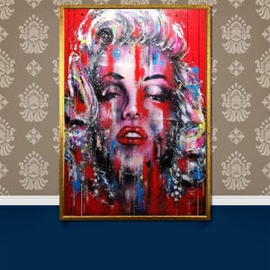 Vibrant Marilyn Monroe Canvas Painting - Bold Pop Art Portrait with Striking Colors for a Stylish and Iconic Gift