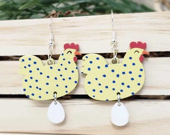 Boucles d'oreilles poule et oeuf de poule peints à la main