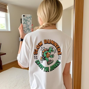 Zabawna koszulka do biegania z żółwiem: Koszulka Slow Runners Club
