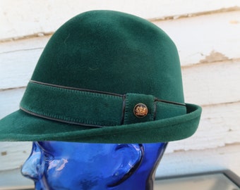 Vintage 70s Green Velvet Felt Stetson 