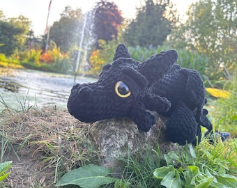 Fourth Wing inspired Tairn plushy / teddy / dragon