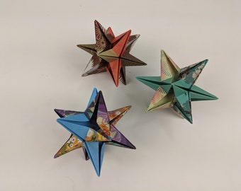 Set of 3 or 5 Origami Stars, star decoration made of origami paper, Christmas ornament, tablescape decor, place card holder, home decor