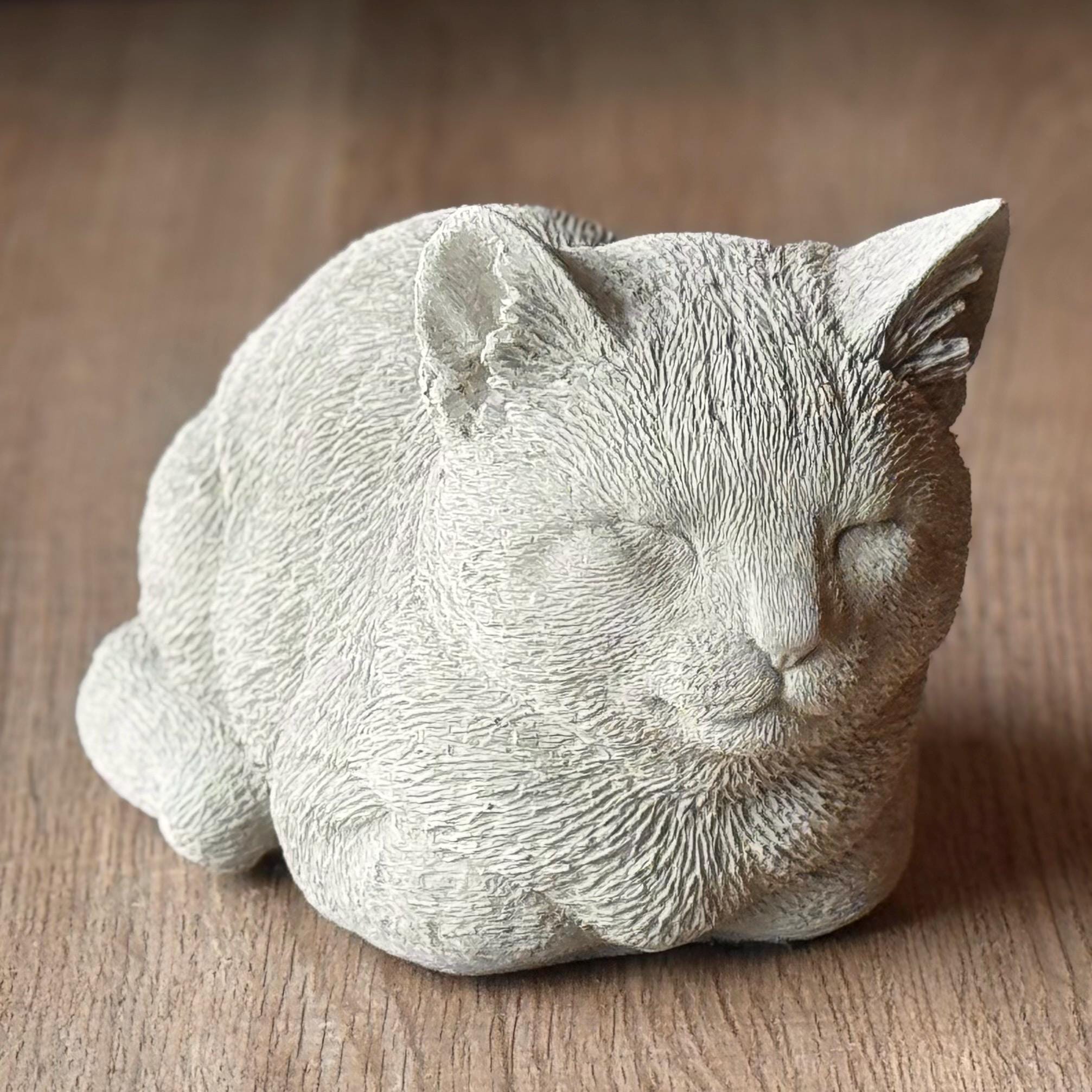 Sleeping Cat Statue Garden Decor Concrete Cute Cat Figurine Pet Memorial Gift Outdoor Yard Art Handmade Cat Lover Gift Stone Kitty Sculpture