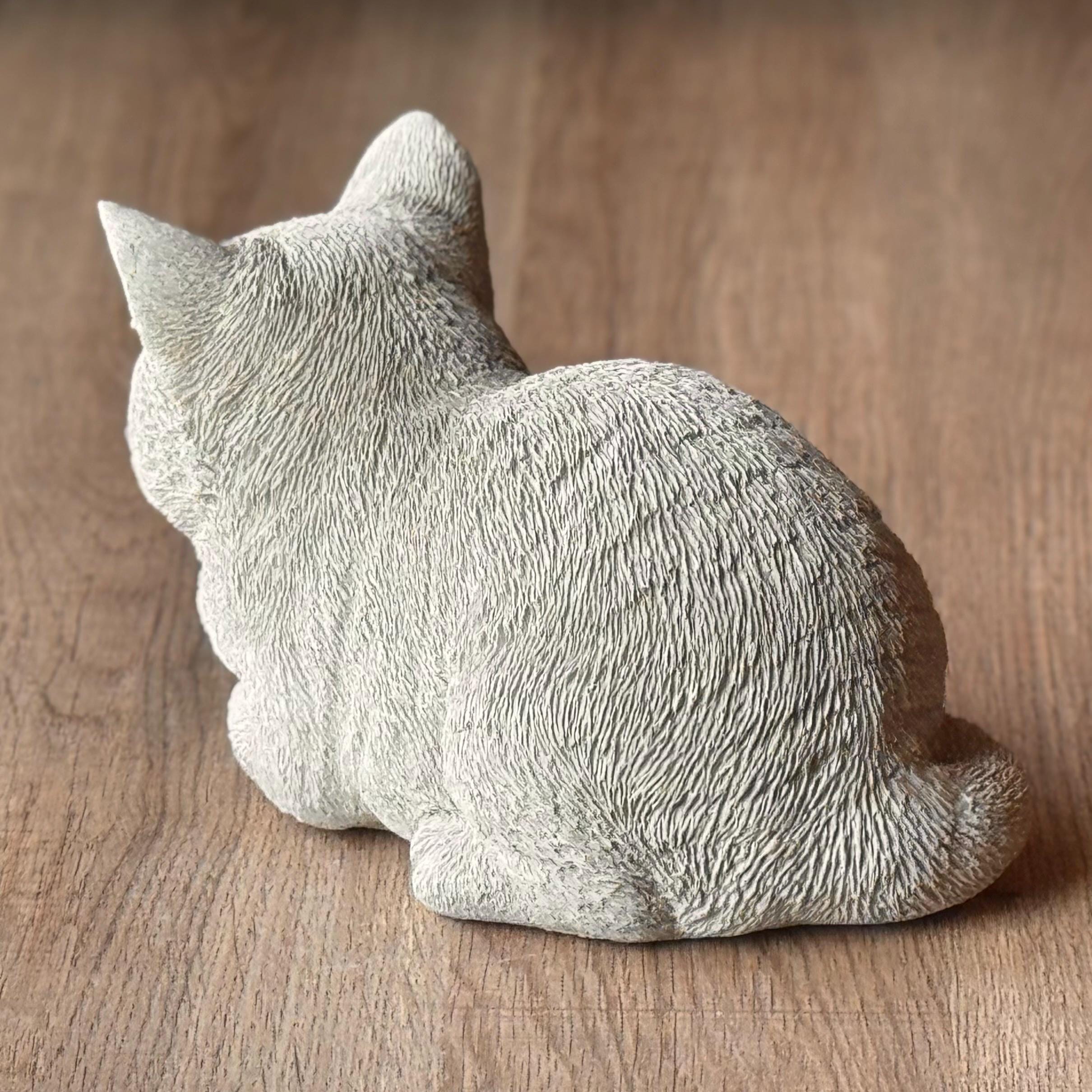 Sleeping Cat Statue Garden Decor Concrete Cute Cat Figurine Pet Memorial Gift Outdoor Yard Art Handmade Cat Lover Gift Stone Kitty Sculpture