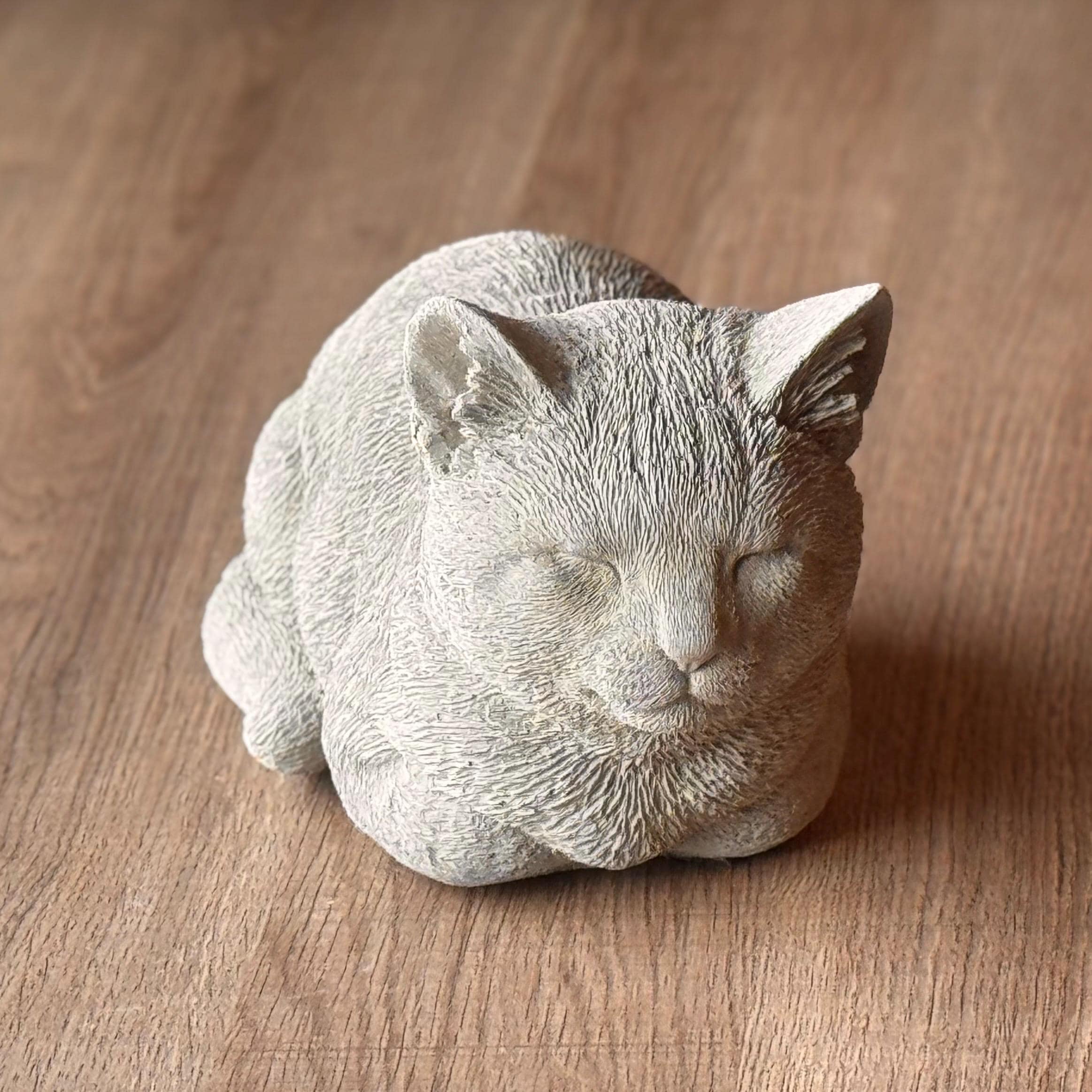 Sleeping Cat Statue Garden Decor Concrete Cute Cat Figurine Pet Memorial Gift Outdoor Yard Art Handmade Cat Lover Gift Stone Kitty Sculpture