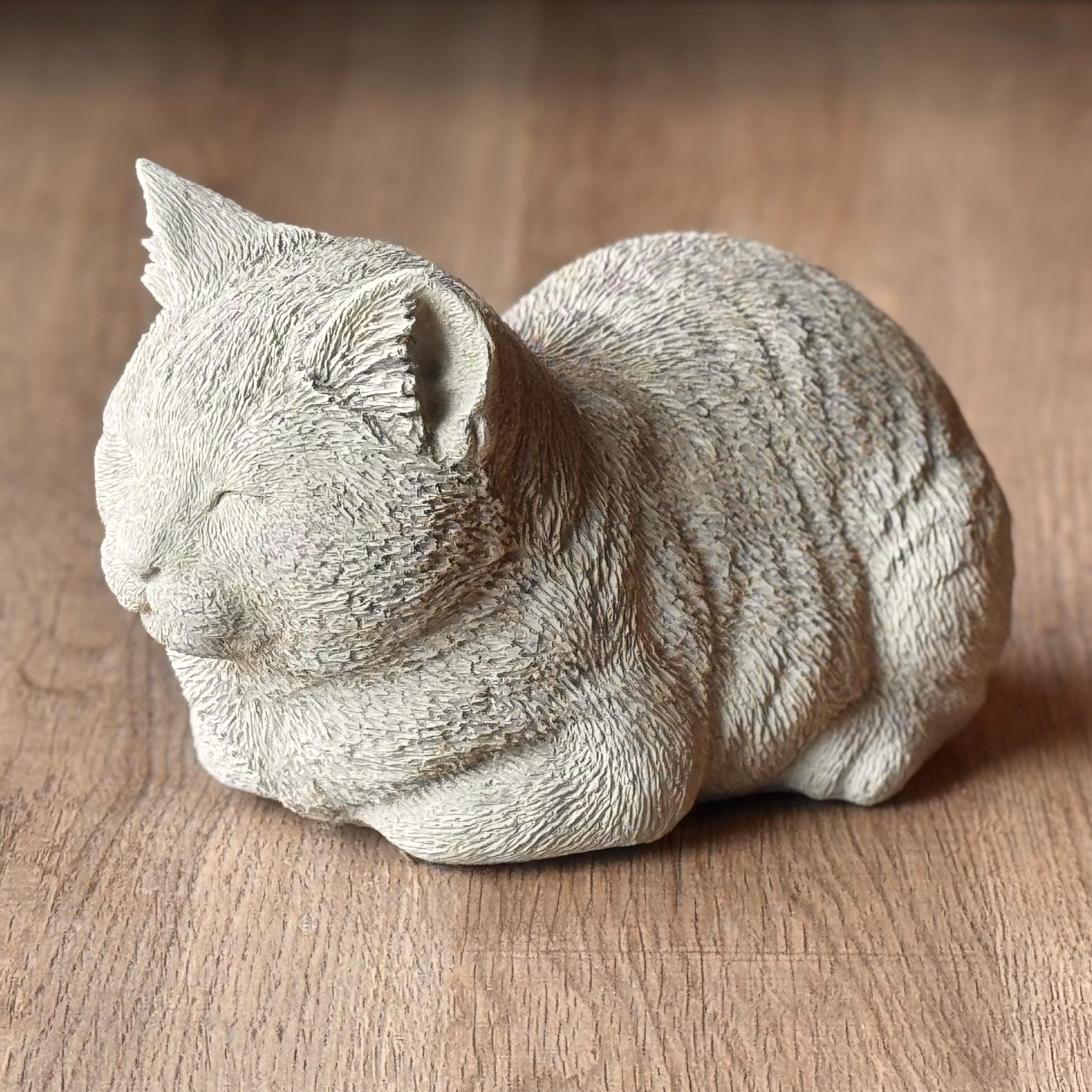 Sleeping Cat Statue Garden Decor Concrete Cute Cat Figurine Pet Memorial Gift Outdoor Yard Art Handmade Cat Lover Gift Stone Kitty Sculpture