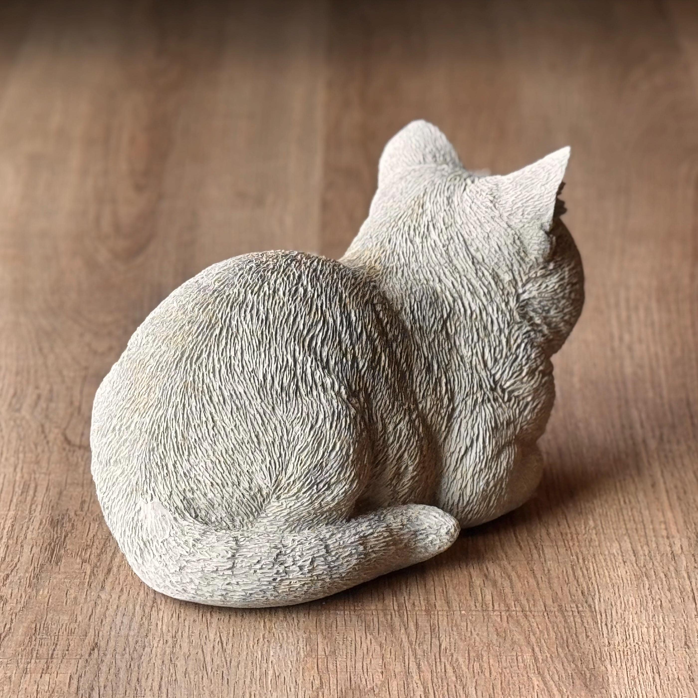 Sleeping Cat Statue Garden Decor Concrete Cute Cat Figurine Pet Memorial Gift Outdoor Yard Art Handmade Cat Lover Gift Stone Kitty Sculpture