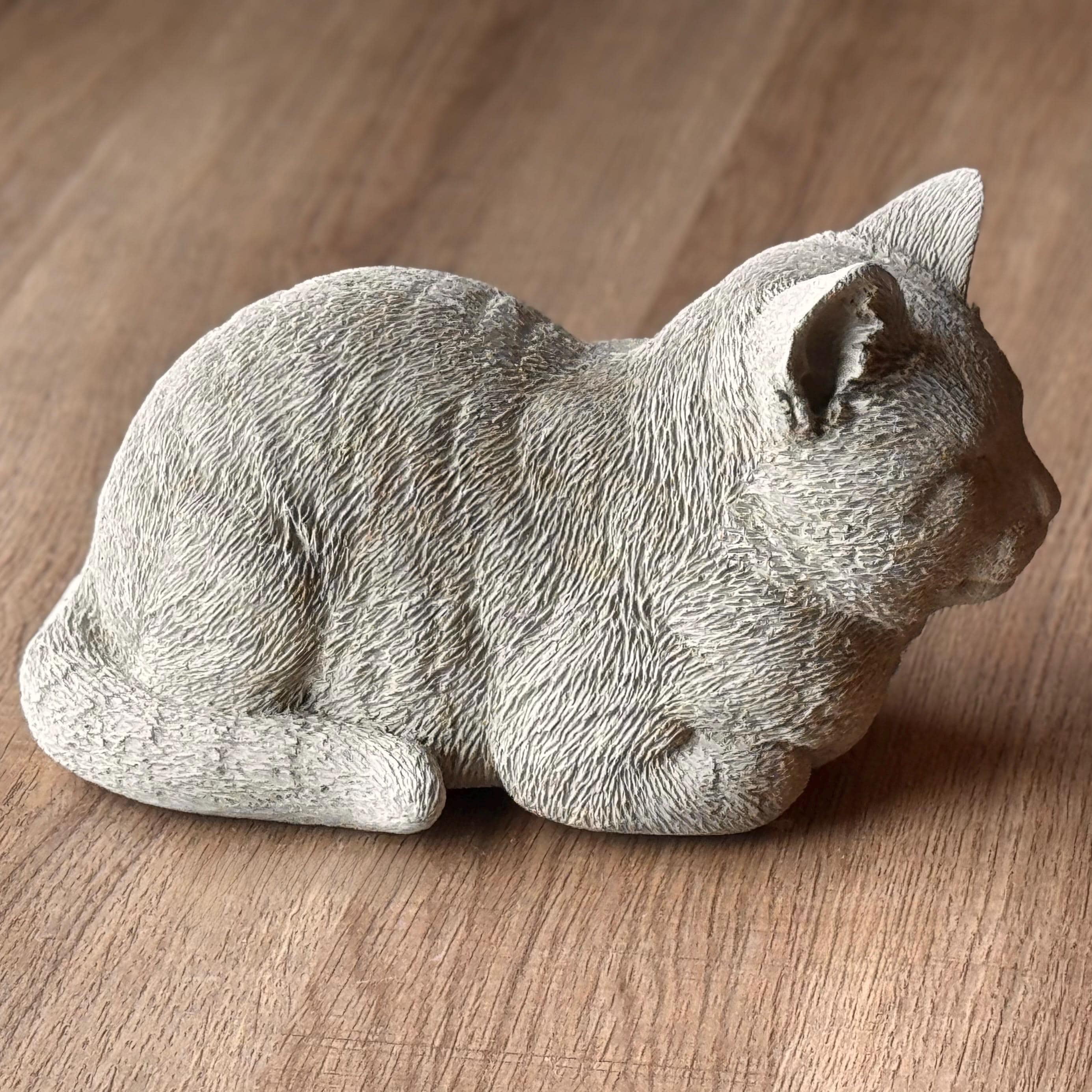 Sleeping Cat Statue Garden Decor Concrete Cute Cat Figurine Pet Memorial Gift Outdoor Yard Art Handmade Cat Lover Gift Stone Kitty Sculpture