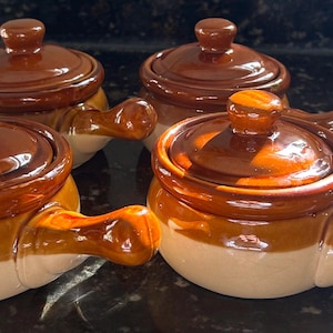 French onion soup crock with lid and handle, set of 4