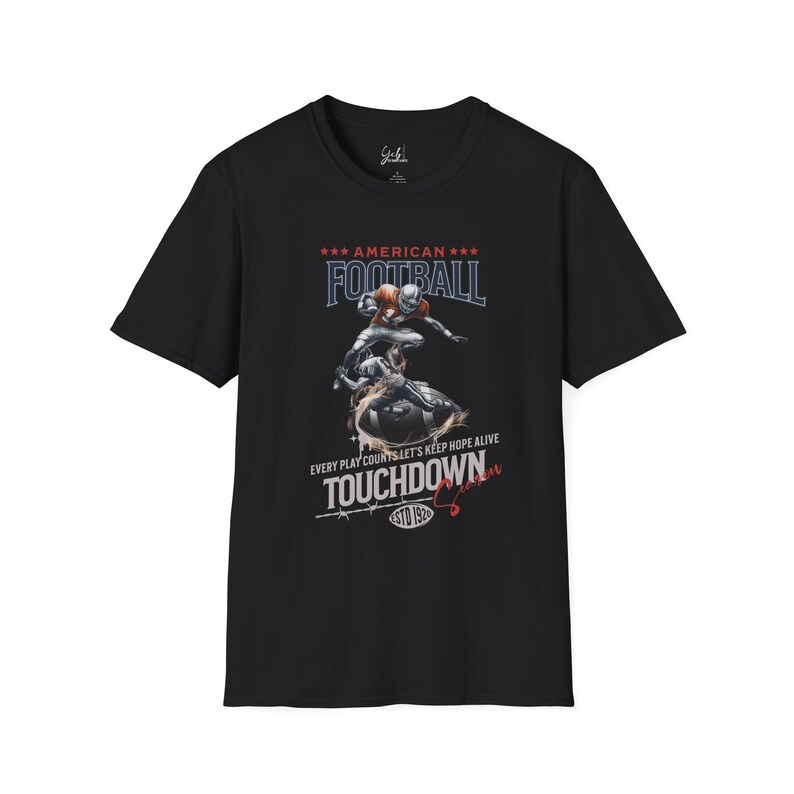 Maglietta Softstyle "Football Touchdown": abbigliamento per il giorno della partita, prodotto negli Stati Uniti immagine 2
