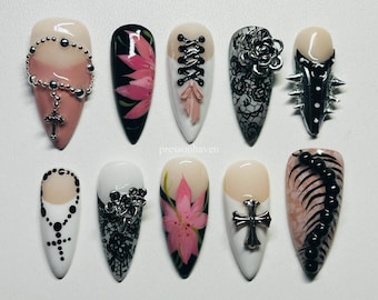 Pink Gothic Bug Handmade Press-on Nails, Centipede Inspired Fake Nails, Birthday Nails Art, Gifts for Her
