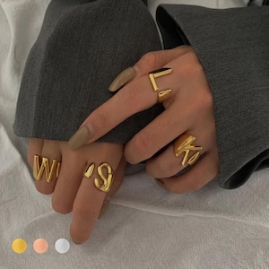 Anillo de sello inicial delicado - Anillo de declaración - Anillo inicial personalizado - Anillo de dama de honor - Letra inicial ajustable *REGALOS INICIALES*