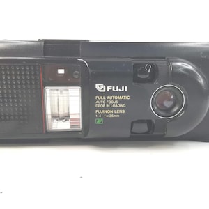 Fuji DL-50 camera