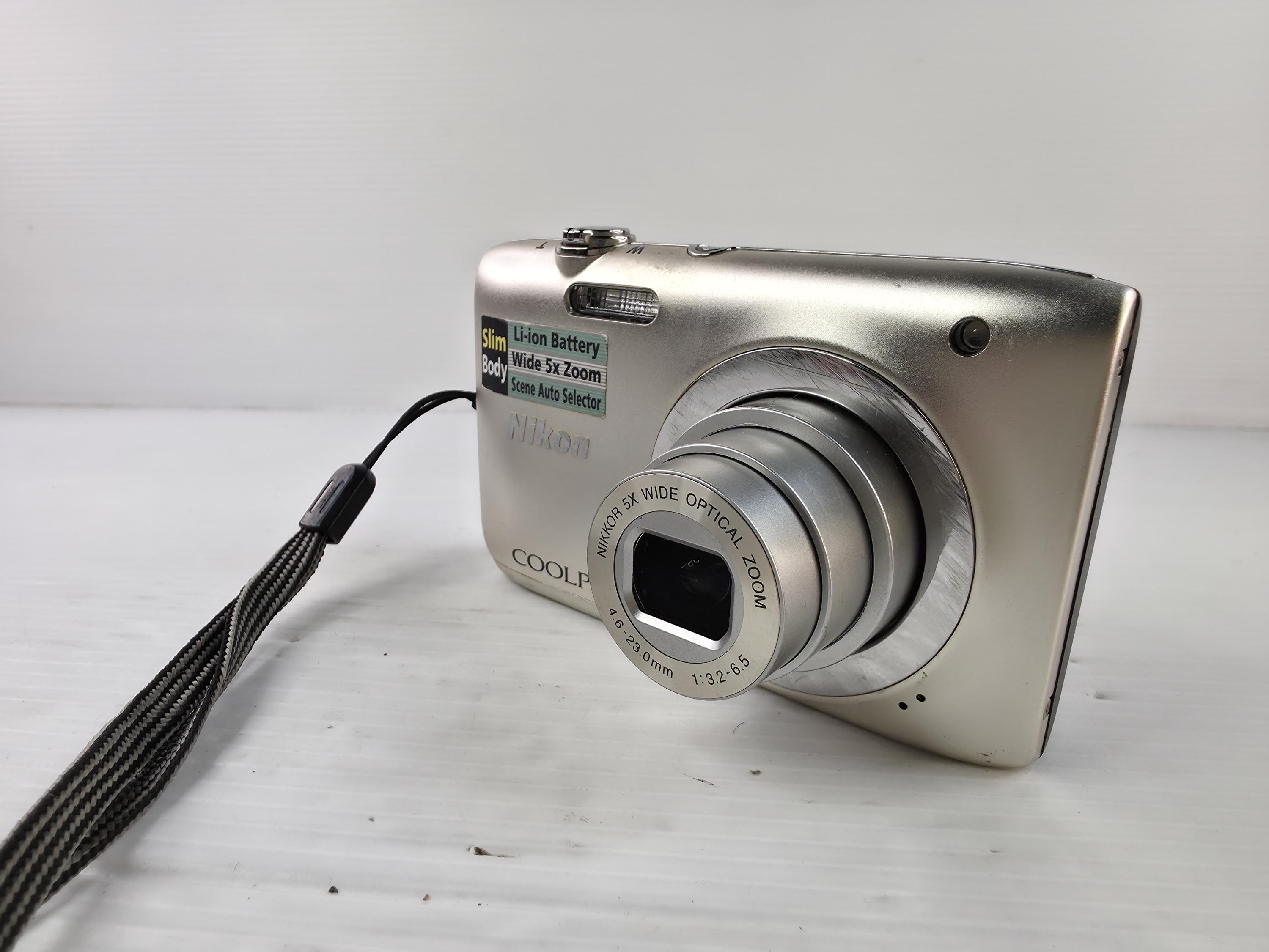 Nikon Coolpix 2500 - Etsy