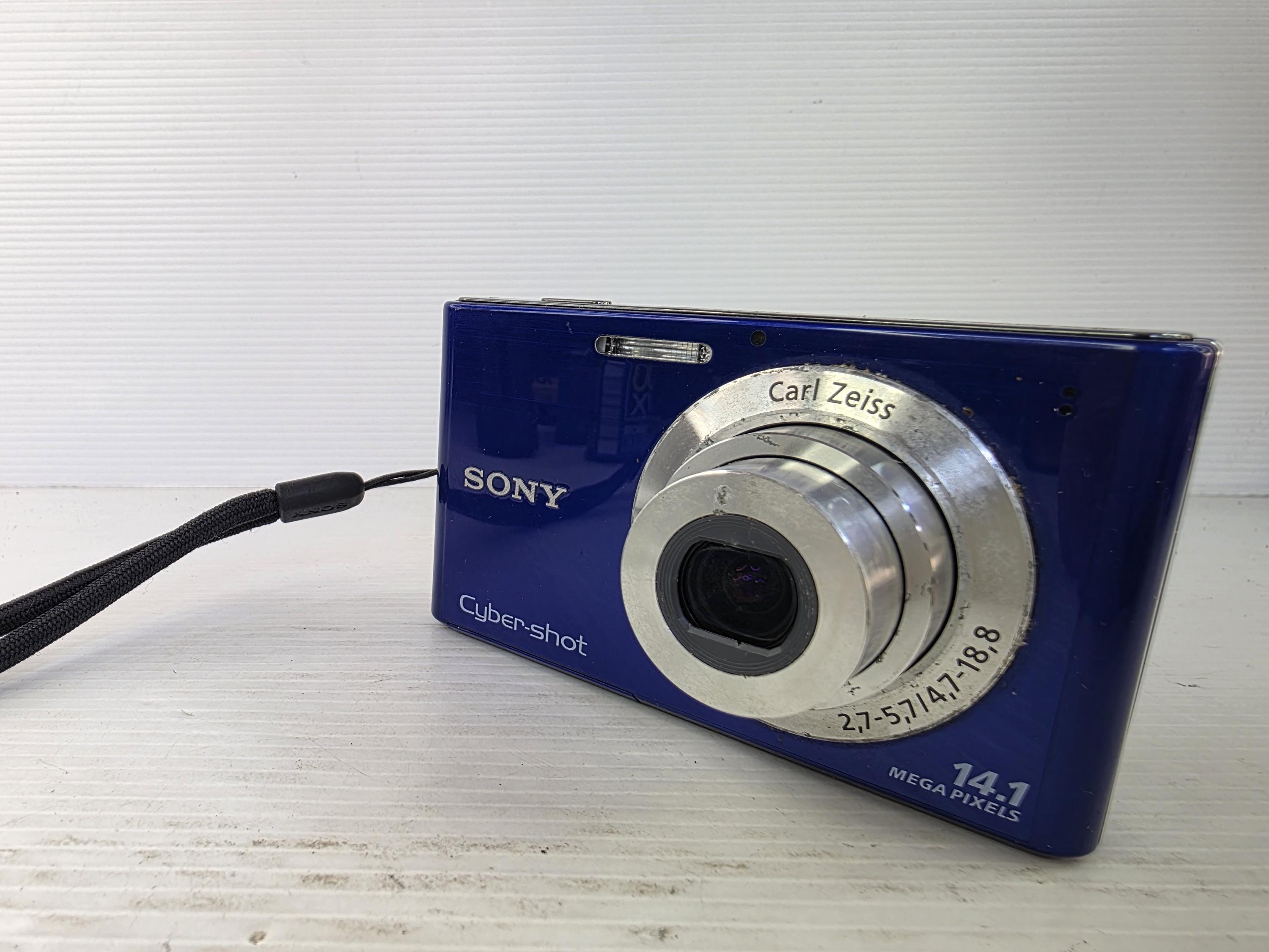 Sony Cybershot 16.2 - Etsy Canada