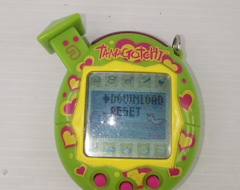 2004年製 たまごっちコネクション V2 オリジナル グリーン＆フラワー