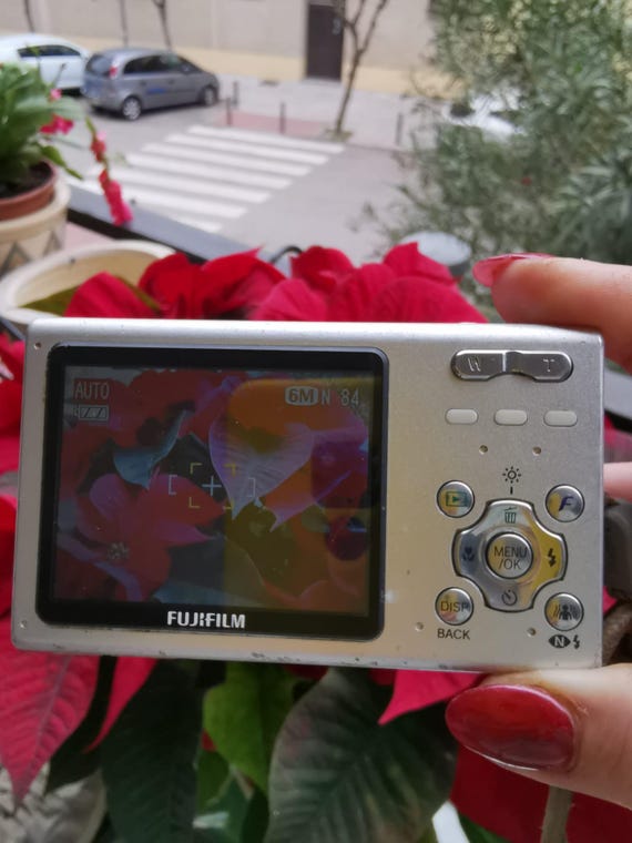 FUJIFILM finepix Z5fd コンパクト デジタルカメラ FUJIFILM FinePix Z5 fd Digital Camera 3x 6.3 MP Used Japan | eBay