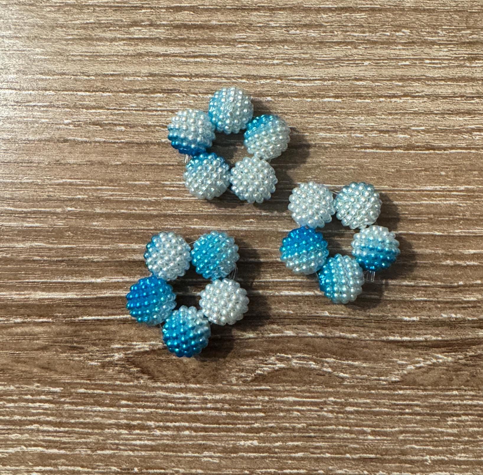 Textured Bead Fidget Toy | Blue, White Ombre | Sensory Stim Toy - Thumbnail 2