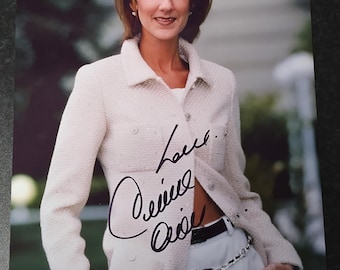 CELINE DION     8 x10" (20x25 cm) Autographed  Signed Photo