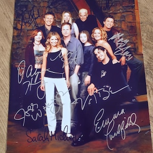 BUFFY The VAMPIRE SLAYER Gegoten 8 x 10" (20 x 25 cm) gesigneerde gesigneerde foto