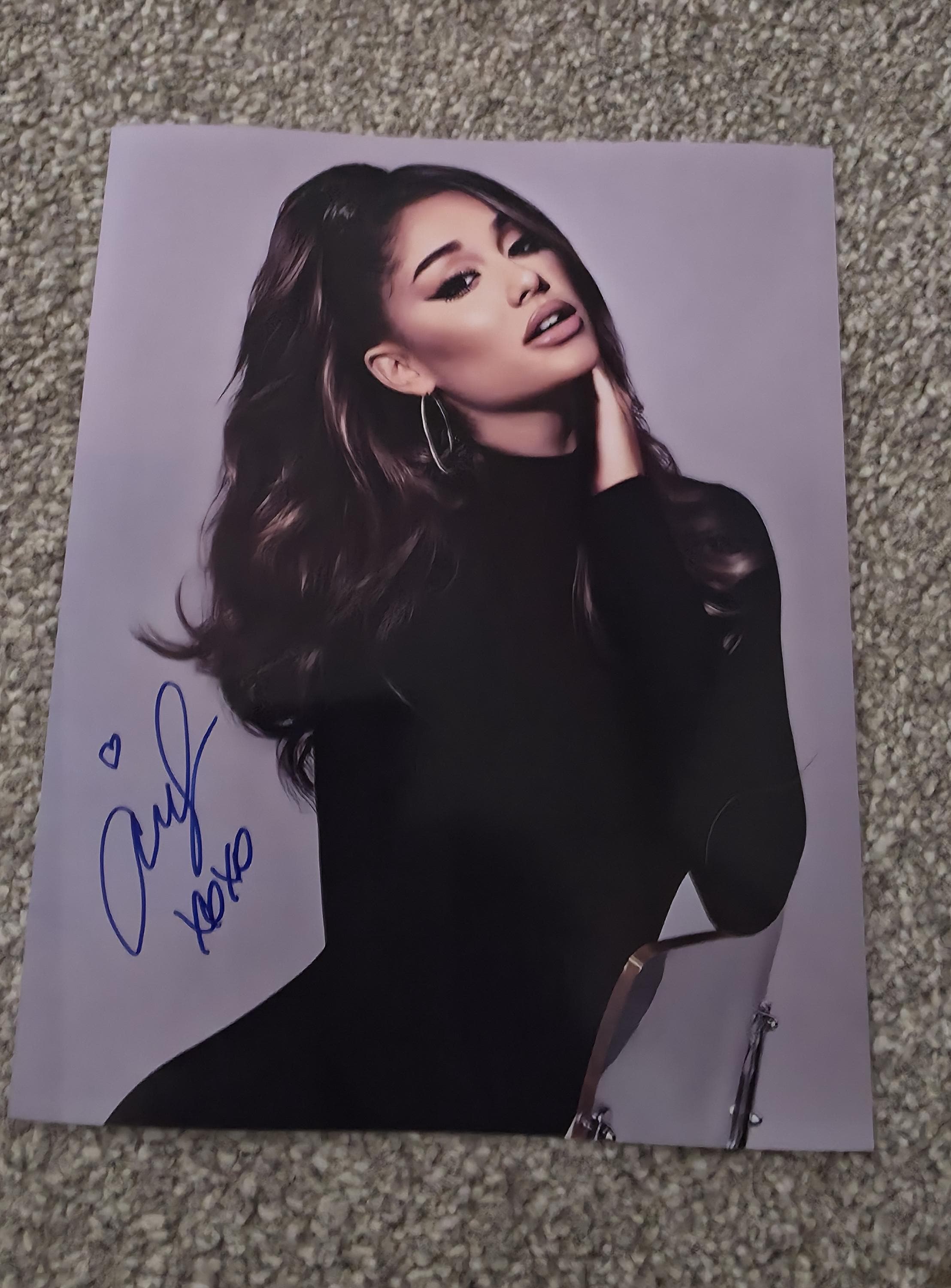 Ariana Grande Signed Autograph - Etsy