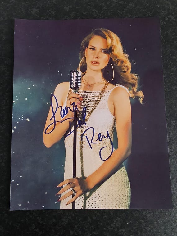 M*e様 Lana Del Rey　直筆サイン入りCD LANA DEL REY FRAMED 13