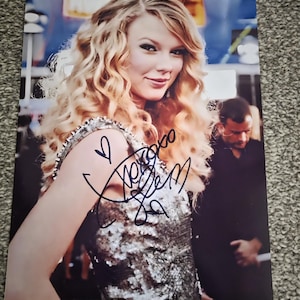 Taylor Swift's Autograph - Etsy