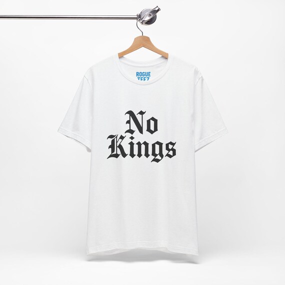 No Kings Design, Short Sleeve Tee, Graphic T-Shirt, Unisex Fashion Shirt, Casual Top, Minimalist Tee