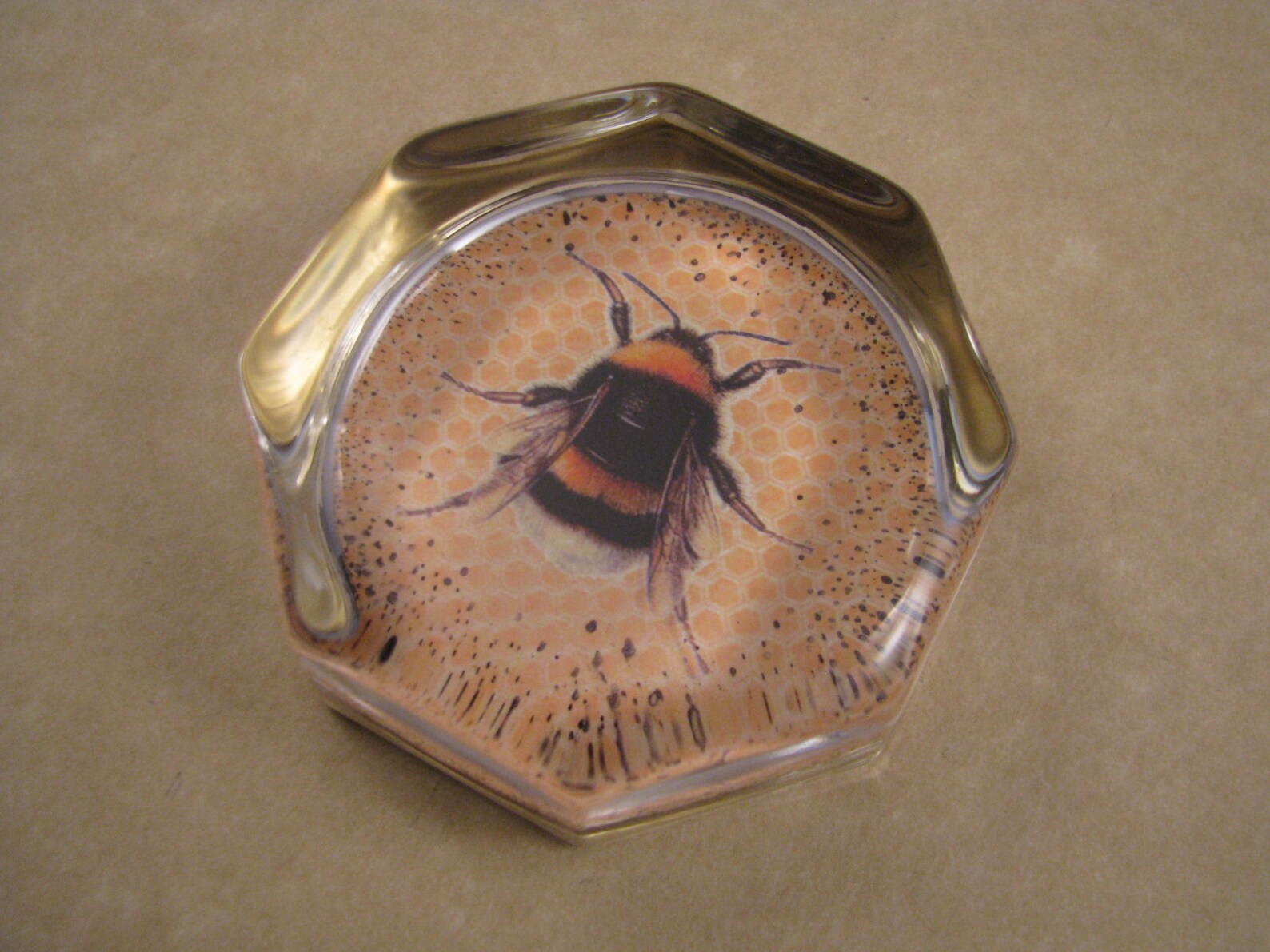 Bee Paperweight B Black and Gold Bee Octagon Paperweight Etsy UK