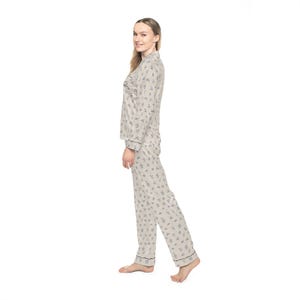 Pijama de satén, ropa de dormir floral azul francés, ropa de estar por casa para mujer, camisón elegante, pijama suave, ropa de estar por casa imagen 6