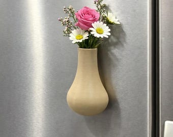 Decorative Mini Vase Magnet for Dried Blooms - Mid Century Charm - display your flower finds!