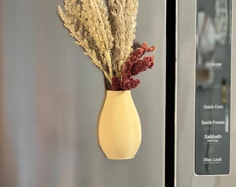 Decorative Mini Vase Magnet for Dried Blooms - Mid Century Charm for Any Space