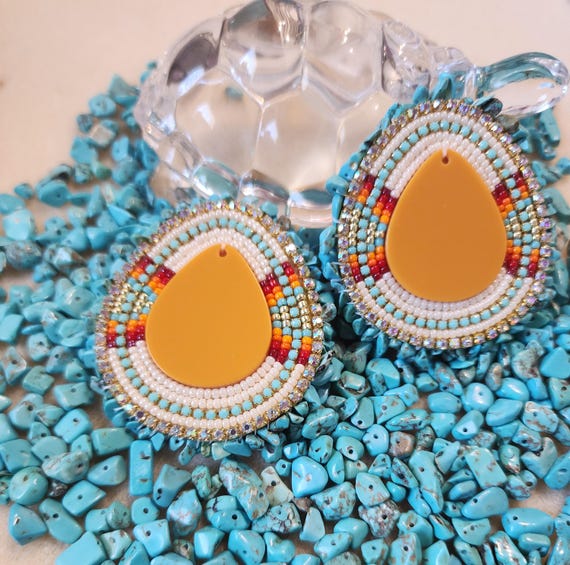 Handmade Beaded Earrings/beaded Jewelry/beadwork/accessories/gifts