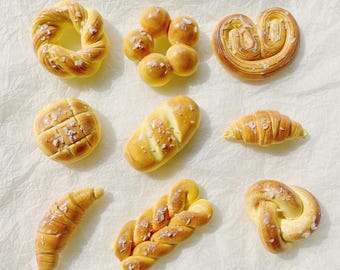 Handmade Clay Food Magnets/Handcrafted Bread/Themed Fridge Magnets Set/Adorable and Realistic Clay Bread/Keychain/Phone Charm/Bag Charm