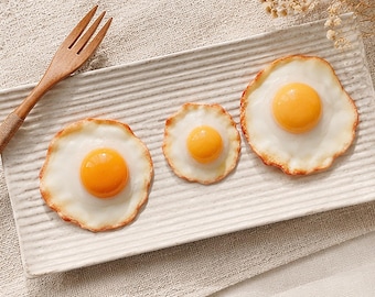 Handmade Realistic Clay Fried Egg Magnet/Kitchen Magnet/Food Magnet/Miniature Clay Food Art/Dollhouse Decor/Breakfast Magnets