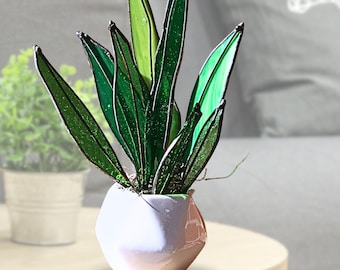 Handcrafted 3D Stained Glass Snake Plant – Home Decor Gift
