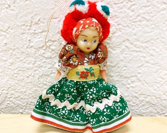 Adorno de muñeca popular en miniatura europea vintage, decoración de recuerdo