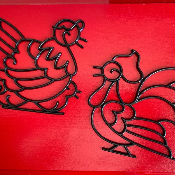 Pair of Vintage Plastic Chicken Kitchen Decor Wall Hanging Hen Rooster MCM Country Shabby Cottage Bird Motif Kitsch Black Outline Pantry