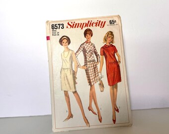 Complete Vintage Sewing Pattern Simplicity 6573 Misses Juniors Dresses 1960s Size 14 Bust 34