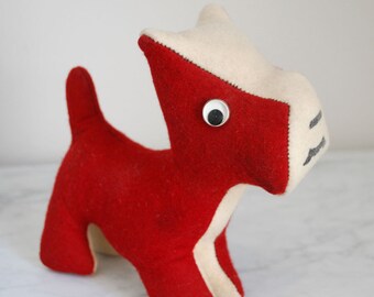 Vintage Red Felt Stuffed Dog Toy Mid Century Canine Hound Animal Boxer Mascot Terrier Kids Play Pooch Googly Eyes Novelty Souvenir Autograph