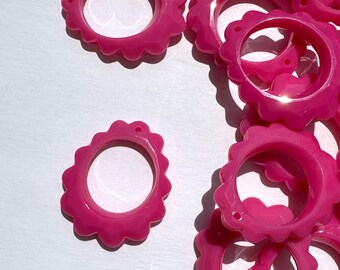 Lot of 8 Vintage Plastic Scalloped Pendants Beads Chunky Charms Large Drop Flower Power 60s